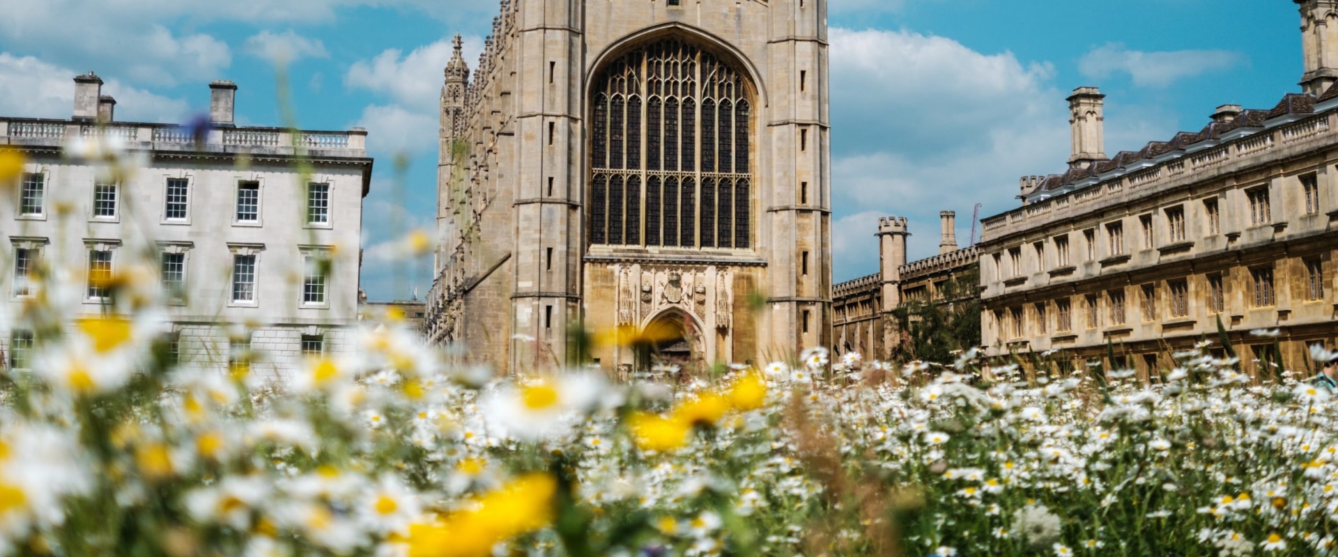 Preparing for Your Oxbridge Interview: Tips and Advice for UK and International Students