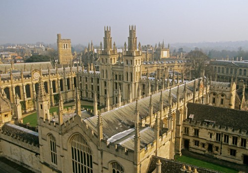 Tutor-Student Ratio and Teaching Style: The Key to Navigating Oxford and Cambridge Admissions